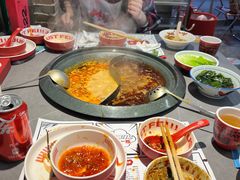 -生活如沸·顺德水牛奶火锅(大学路店)