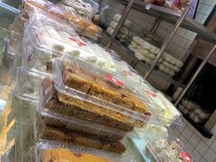 -白玉兰食品甜凤店(合生汇店)