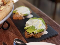 牛油果烤面包配酸奶-1861意大利餐厅(文化广场店)