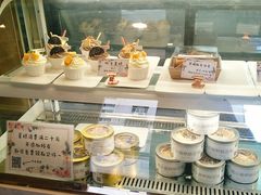 面包甜点陈列柜-一杯潮茶·专注潮汕茶饮(朝阳庄店)