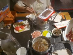 -牛品荟牛肉火锅(新城广场店)