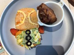 -水桶王国主题餐厅·聚会·生日派对·亲子活动·家庭套餐(亚龙湾希尔顿店)