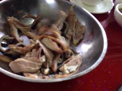 -老石黑山羊毛驴肉火锅(金凯广场店)