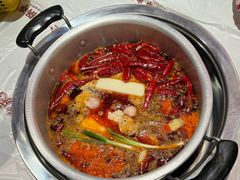 -大芊金重庆串串火锅(南京路店)