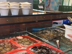 -亚马逊环球美食百汇(新城吾悦广场店)