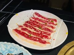 -山川小町·极番烧肉(新地假日广场店)