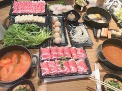 -呷哺呷哺(维多利万悦城店)