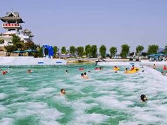 -白鹿温泉加勒比水上乐园