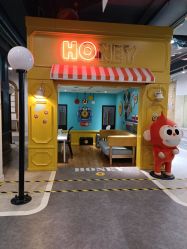 -多元宝贝世界(曲江彩虹谷店)