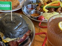 -Thanks美式餐厅(汉堡咖啡店)