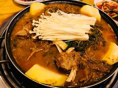 -故乡家韩国料理(丹东街店)