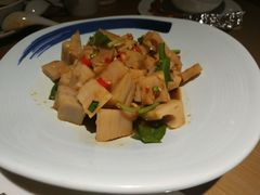 -卞氏菜根香·川菜(青羊万达店)