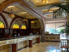 -山明水秀大饭店