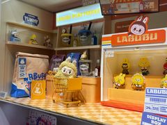 -泡泡玛特POPMART(上海环球港店)