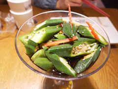 捞汁秋葵-谢蟹浓·肉蟹煲(新奥店)
