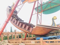 -七彩云南欢乐世界