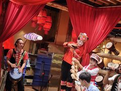 -老滇山寨•云南特色菜•地方菜•民族风情歌舞表演(金碧店)