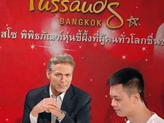 -曼谷杜莎夫人蜡像馆