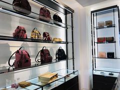-BURBERRY(上海港汇恒隆广场店)
