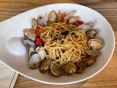 -Common Table · Brunch & Coffee