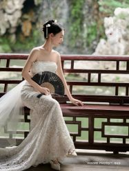 -雪中彩影婚纱摄影·微光艺术中心