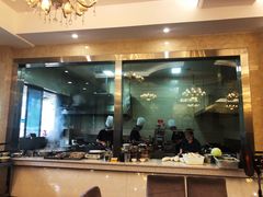 -邱羊子烤全羊羊肉馆(中优·观澜店)