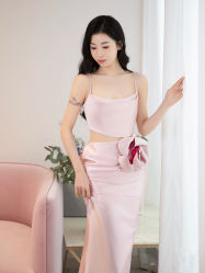 -衣贝姿婚纱礼服馆