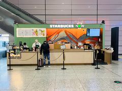 -星巴克(上海虹桥站2A检票口)