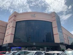 -胖东来生活广场(健康路店)