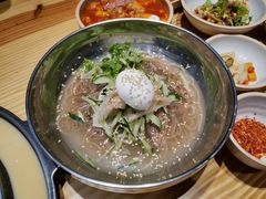 韩式汤冷面-喜来稀肉(北外滩白玉兰广场店)