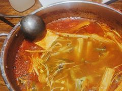 -亮欢寨酸汤鱼(沙冲路店)