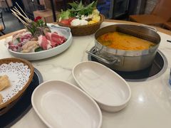 -樾餐厅泰式海鲜火锅(民歌湖店)
