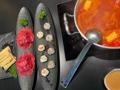 -鲜入唯煮·港式海鲜牛肉火锅(金宝街店)