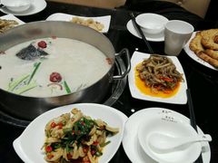 -鼎尚鲜斑鱼莊(新天润店)
