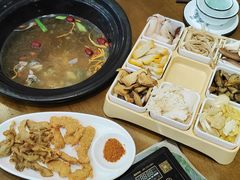 -菌乡缘·野生菌蒸汽鱼火锅(江边夜市店)