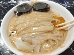 -何老二卤汁凉粉