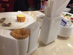 -甸园锦江宾馆(北外滩店)