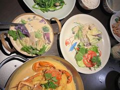 -大头虾越式风味餐厅(光明广场店)