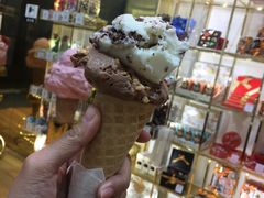 -VENCHI 闻绮(上海佛罗伦萨小镇店)