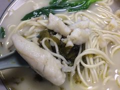 -明呈黄鱼面馆(斜土路店)