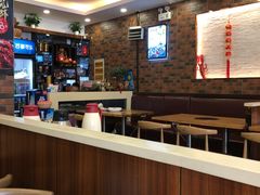 大堂-鱼众不同·鸡公煲·烤全鱼(国顺路店)