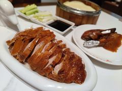 -梅利汴京烤鸭•开封豫菜地标店(东大街店)