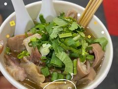 -泰龙城小吃街