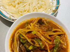 土豆丝肉拌面-新疆巴州金丝特餐厅(大钟寺店)