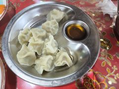 -崴海渔村(虹梅路店)