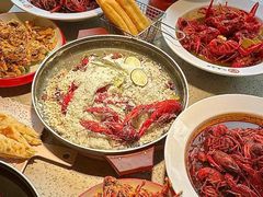 -叶派龙虾•招牌香辣蟹·海鲜(中海国际店)