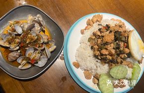 Thai Green Juice Mussels