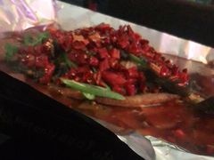 -何师烧烤·香辣蟹·川菜·30年老品牌(太古里旗舰店)