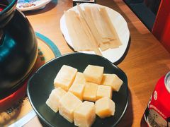 -尚品小土屋涮毛肚(李沧万达店)
