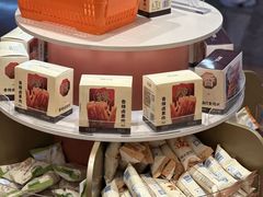 -沪上阿姨·臻选茶饮(上海环球港店)